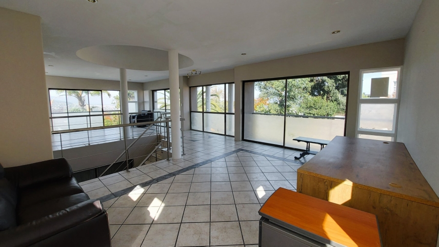 9 Bedroom Property for Sale in Montclair Western Cape